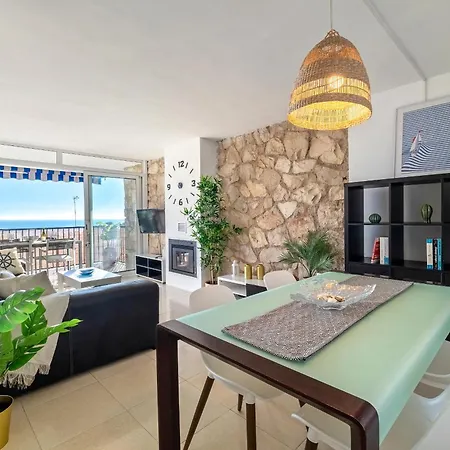 Hauzify I Cala Crancs Salou